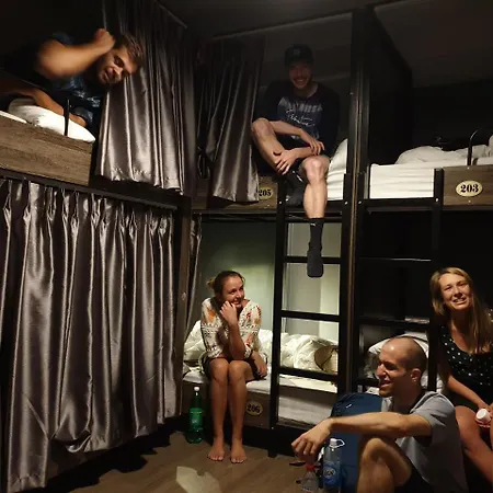 Vietnam Cheers Hostel-3