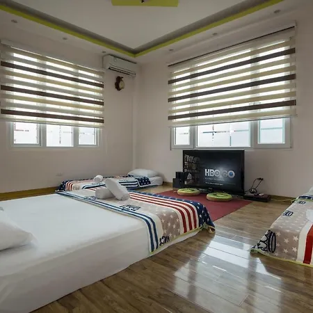 Vietnam Cheers Hostel-2